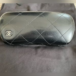 CHANEL Sunglasses Case & Dust Bag